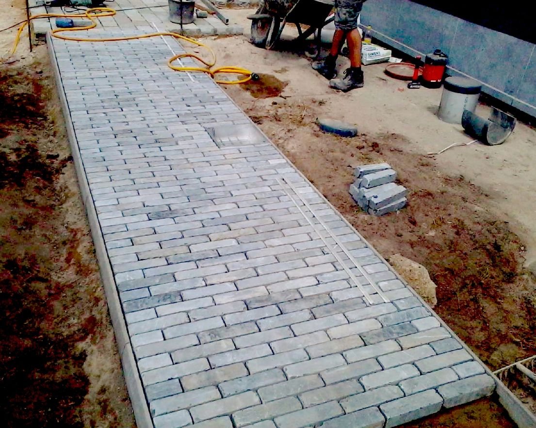 20727722_1920224144893404_1917647658_o_edited1﹖etag=Wꤷea27b-5989b3ce&sourceContentType=imageꤷjpeg&ignoreAspectRatio&resize=1179,884&extract=37,0,1105,883